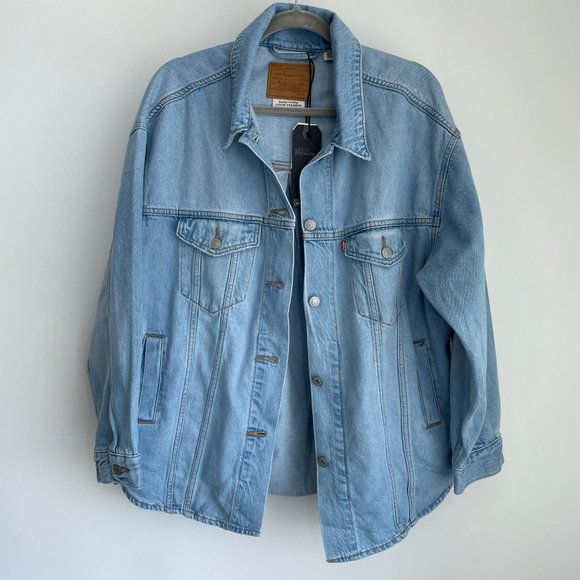 NWT Levi's denim oversized trucker jean jacket - Picture 8 of 9
